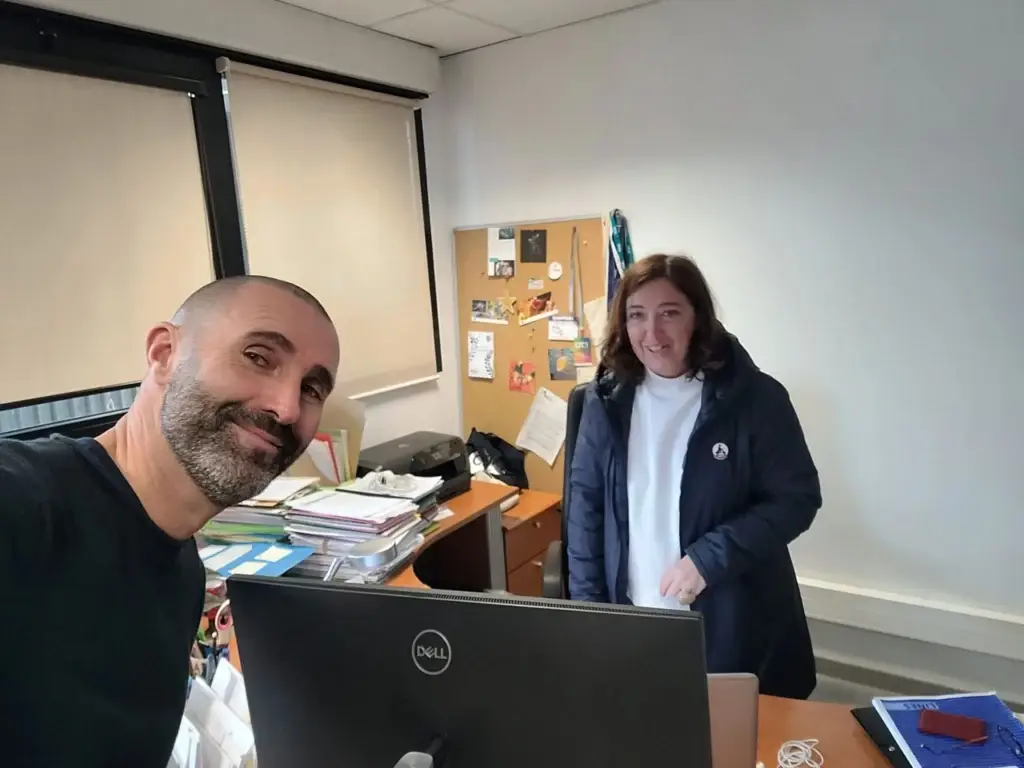 Arnaud Legrand et Sophie Lecomte souriant pour le groupe de travail Torpp sur la biologie et les microplastiques
